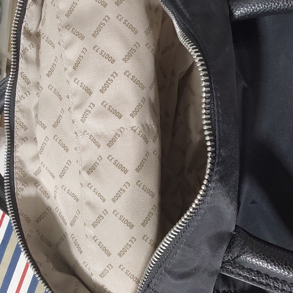 ROOTS 73 purse/ tote / travel bag - Picture 8 of 10